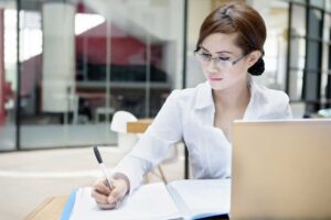 Hire a virtual assistant to work smarter not harder